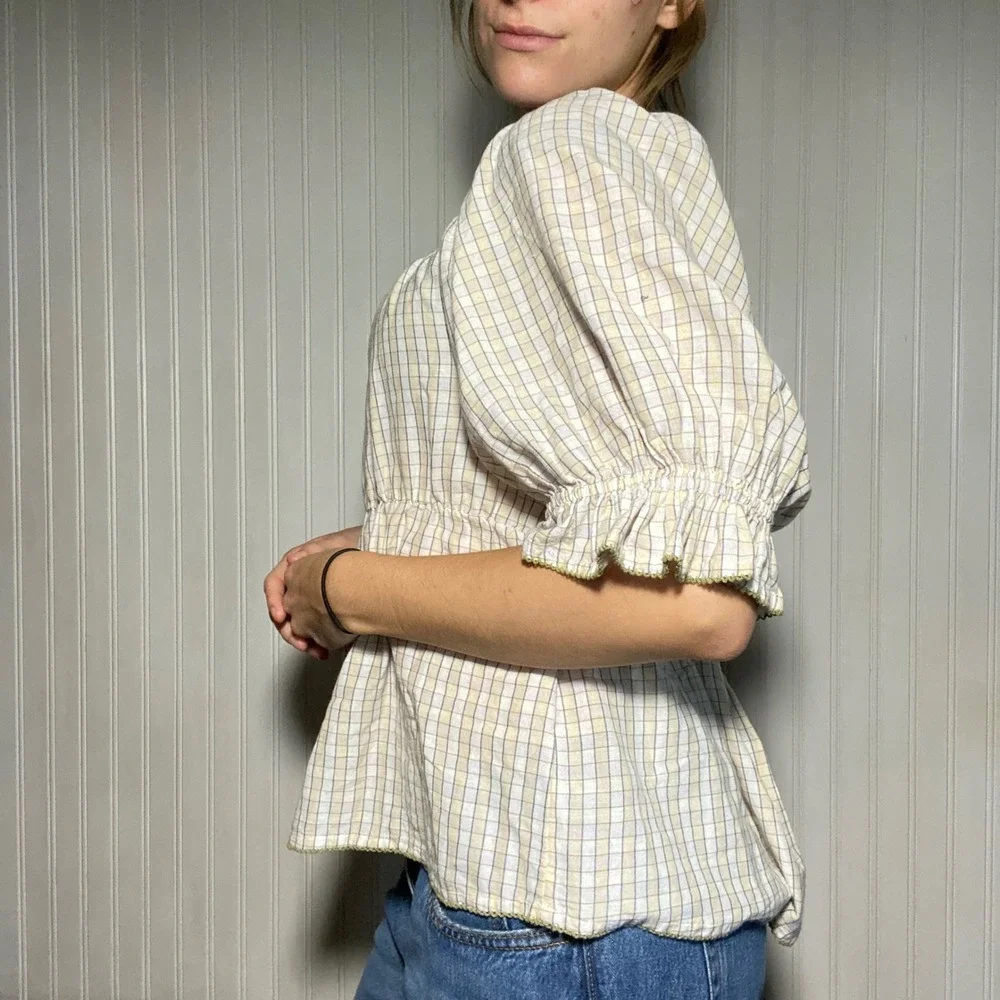 Old Navy Cottagecore Cream Plaid Peasant Top Puff Sleeve Smocked Ruffle - Large